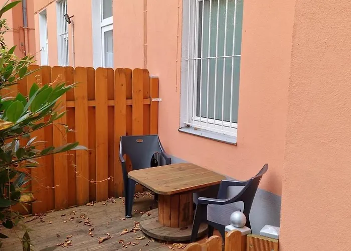 Green Apartment Km4 Studio With Terrace